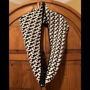 Tory Burch Textured Jacquard Infinity Scarf